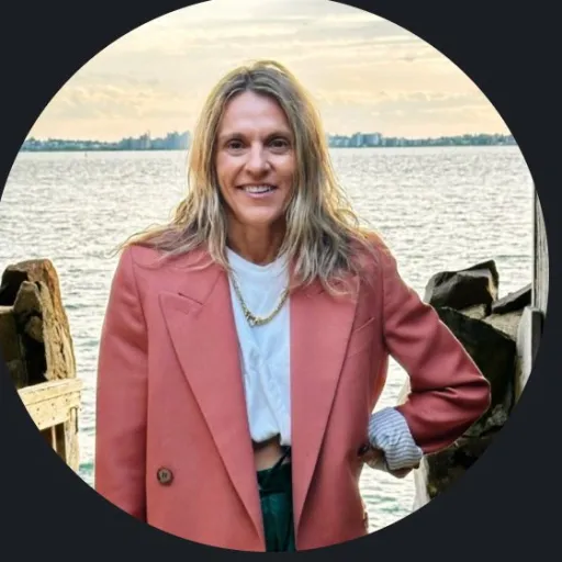 Interview with Daria Maneche from Working Optimist : Engager les collaborateurs à l’international : bonnes pratiques et ateliers en anglais